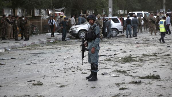 Policía afgano en el lugar de explosión en Kabul (archivo) - Sputnik Mundo