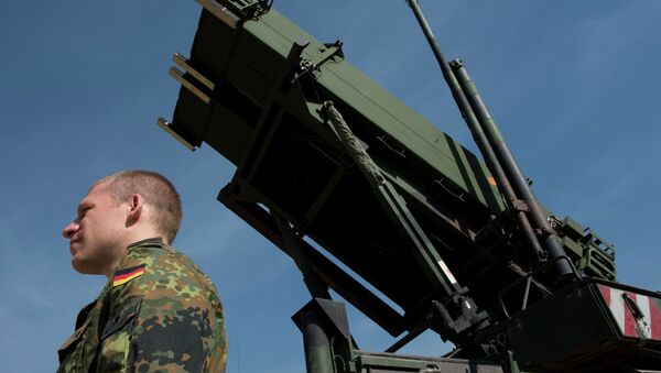 Inspectores militares rusos visitarán unidades en Alemania - Sputnik Mundo