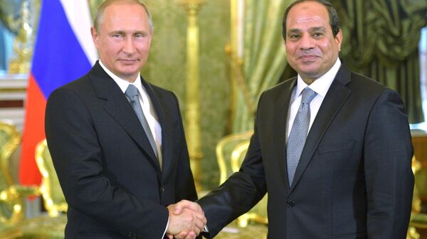 Presidente de Rusia, Vladímir Putin, y Abdelfatah Sisi, presidente de Egipto (archivo) - Sputnik Mundo