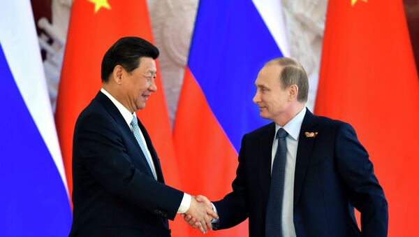 Presidente de China, Xi Jinping y presidente de Rusia, Vladímir Putin (archivo) - Sputnik Mundo