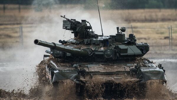 Tanque T-90 (Archivo) - Sputnik Mundo