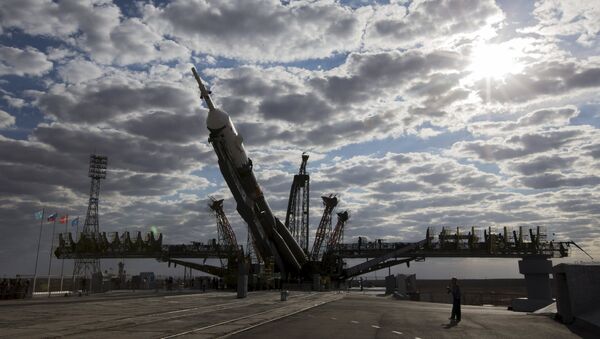 El cohete espacial ruso Soyuz antes del despliegue - Sputnik Mundo