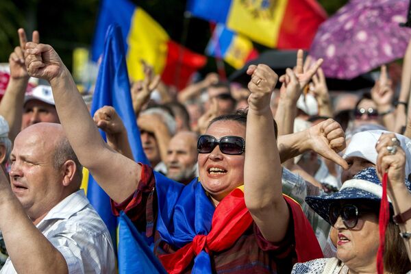 Protestas multitudinarias en Chisinau - Sputnik Mundo