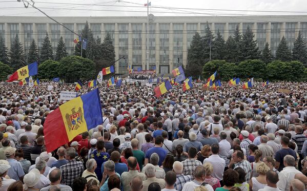 Protestas multitudinarias en Chisinau - Sputnik Mundo