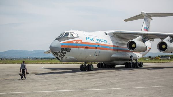 Avión ruso con ayuda humanitaria en Siria (archivo) - Sputnik Mundo