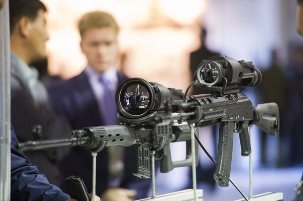 Abre la exposición Russia Arms Expo-2015 - Sputnik Mundo