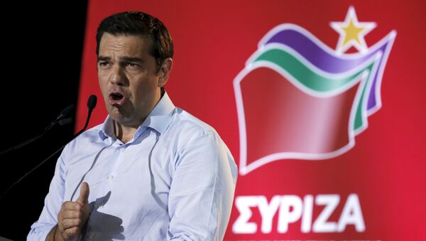Alexis Tsipras, exprimer ministro de Grecia, durante una reunión del partido Syriza - Sputnik Mundo