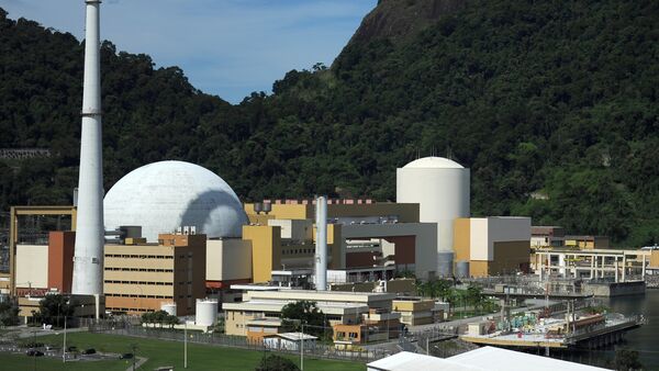 Overview of the Angra 2 nuclear plant (L) and 1 (R) in Angra dos Reis, 240 km south of Rio de Janeiro, Brazil on April 14, 2011. - Sputnik Mundo
