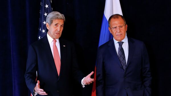 Secretario de Estado de EEUU, John Kerry y ministro de Exteriores de Rusia, Serguéi Lavrov (archivo) - Sputnik Mundo