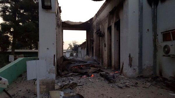 Hospital de Médicos sin Fronteras en Kunduz tras sufrir un bombardeo (Archivo) - Sputnik Mundo
