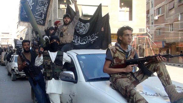 Militantes del grupo terrorista Frente al Nusra (archivo) - Sputnik Mundo