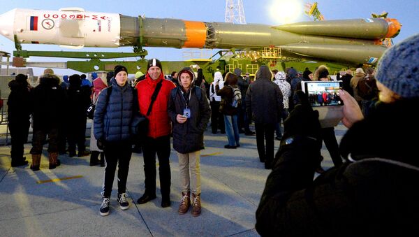 Turistas en el Cosmódromo de Baikonur - Sputnik Mundo