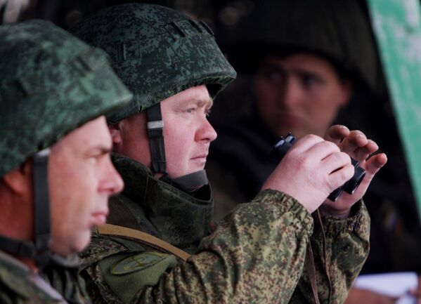 Infantería marina de la Flota rusa del Pacífico abate a “terroristas” - Sputnik Mundo