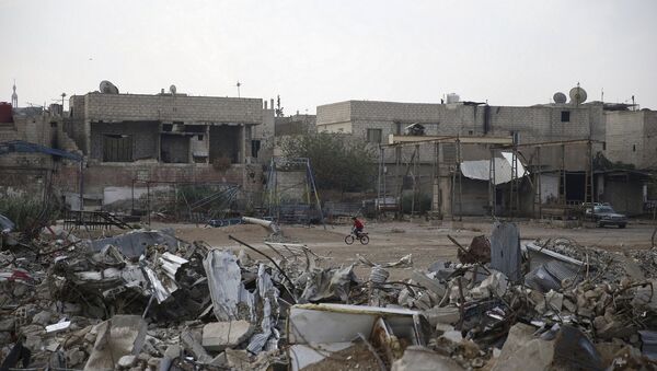Casas destruidas en la ciudad siria de Douma, 26 de octubre do 2015 - Sputnik Mundo