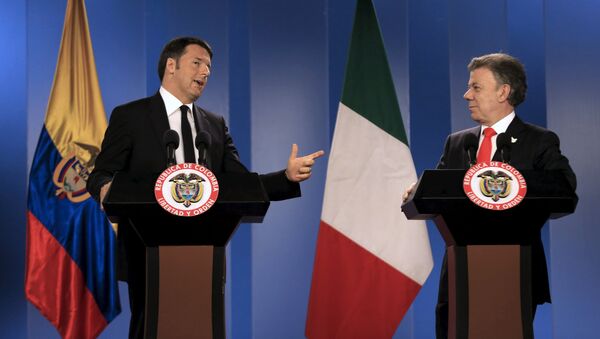 Matteo Renzi, primer ministro de Italia, y Juan Manuel Santos, presidente de Colombia - Sputnik Mundo