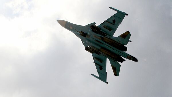 Caza ruso Su-34 en Siria (Archivo) - Sputnik Mundo