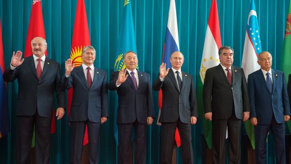 Líderes de los estados miembros de la CEI (archivo) - Sputnik Mundo