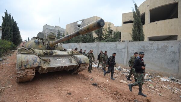 El Ejército gubernamental de Siria cerca de la ciudad de Homs - Sputnik Mundo