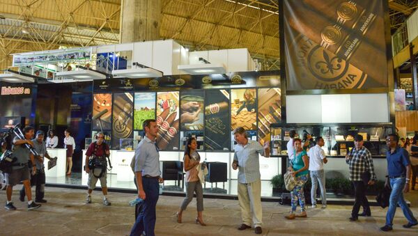 Visitantes en la Feria Internacional de La Habana (FIHAV) - archivo - Sputnik Mundo
