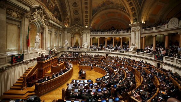 The Portuguese parliament is seen in this general view taken during a debate on government programs in Lisbon, Portugal November 10, 2015. - Sputnik Mundo