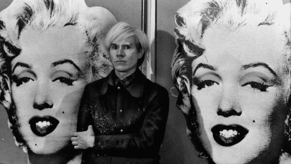 El pintor estadounidense Andy Warhol (archivo) - Sputnik Mundo