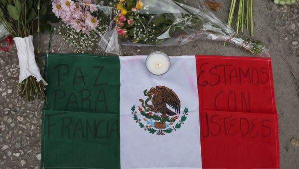 Dos mexicanas, entre los muertos por atentados en París - Sputnik Mundo