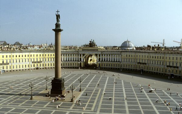 Plaza del Palacio en San Petersburgo - Sputnik Mundo