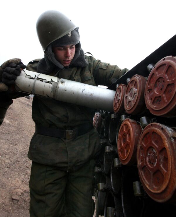 Rusia celebra el Día de las Tropas de Misiles y Artillería - Sputnik Mundo