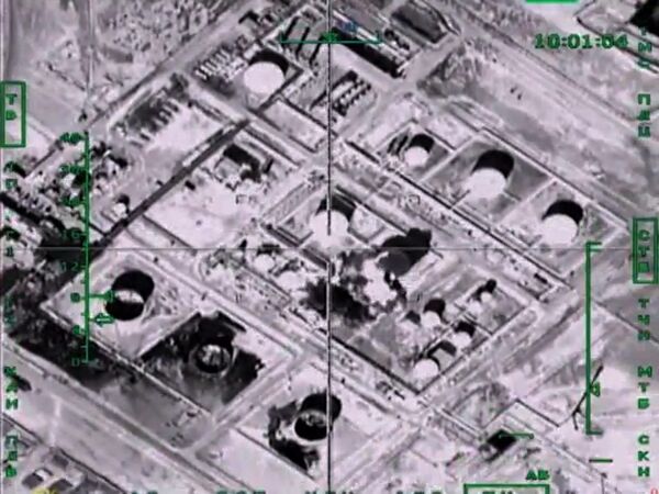 Ataques de la aviación estratégica rusa contra el Estado Islámico - Sputnik Mundo