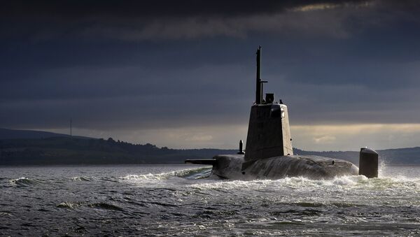 Submarino británico HMS Ambush - Sputnik Mundo