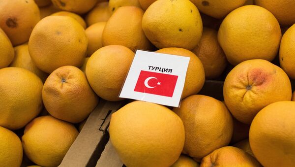 Mandarinas turcas en un supermercado en Rusia - Sputnik Mundo