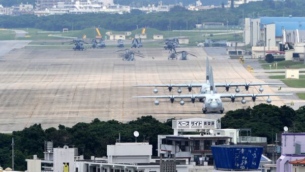 Planes and helicopters stationed at the US Marine Corps Air Station Futenma base in Ginowan, Okinawa prefecture - Sputnik Mundo
