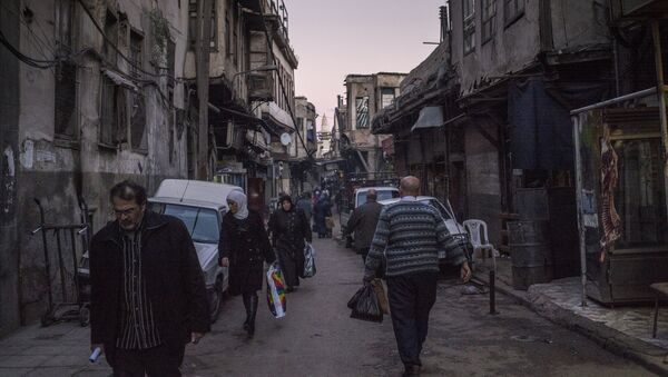 Gente en las calles de Damasco - Sputnik Mundo