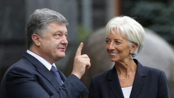 Presidente de Ucrania, Petró Poroshenko y directora del FMI, Christine Lagarde (archivo) - Sputnik Mundo