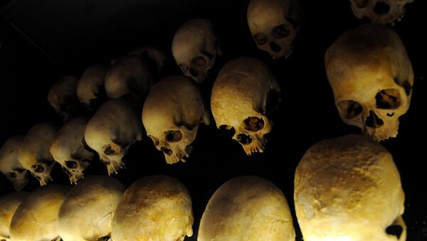 Cráneos de las víctimas del genocidio en Ruanda - Sputnik Mundo