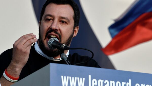 Matteo Salvini, líder del partido opositor italiano Liga Norte - Sputnik Mundo