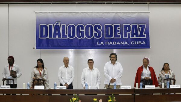 Negociaciones de paz entre las FARC y Colombia en La Habana en diciembre de 2015 - Sputnik Mundo