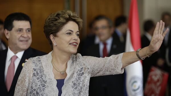 Dilma Rousseff, presidenta de Brasil, durante la Сumbre de Mercosur en Luque, Paraguay - Sputnik Mundo