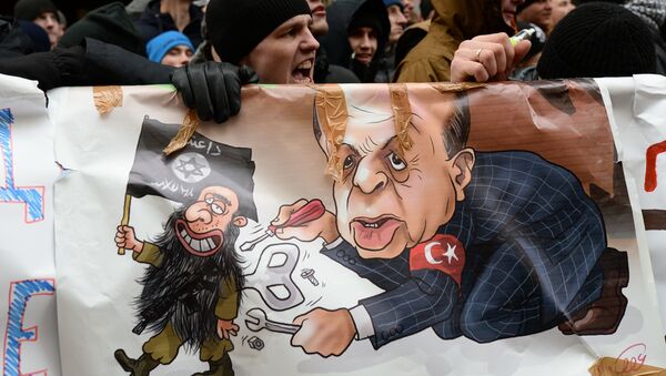 Una manifestación en contra de las acciones de Turquía en Moscú - Sputnik Mundo
