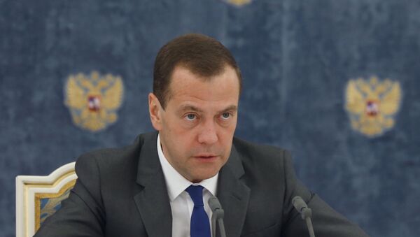 Dmitri Medvédev, el primer ministro ruso, durante la reunión del Consejo de Ministros - Sputnik Mundo