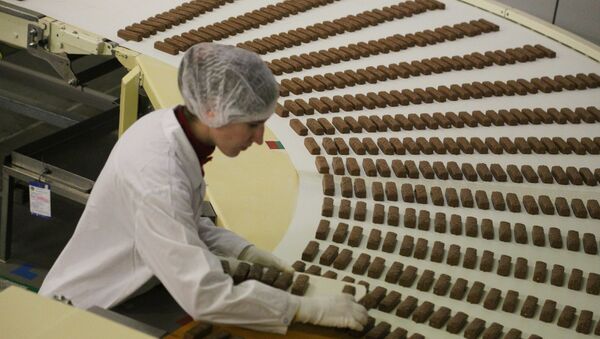 Fábrica de chocolate en Rusia - Sputnik Mundo