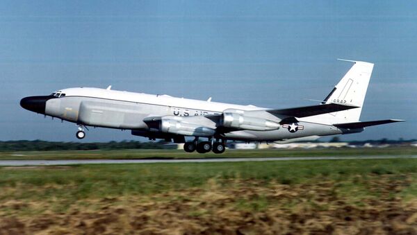Aeronave de EEUU RC-135 - Sputnik Mundo