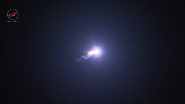 El lanzamiento del cohete portador Protón-M con el satélite Eutelsat 9B - Sputnik Mundo