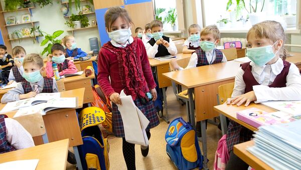 Prevención de gripe en una escuela de Yuzhno-Sakhalinsk - Sputnik Mundo