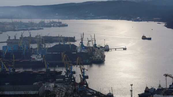 Puerto de carga de Múrmansk - Sputnik Mundo