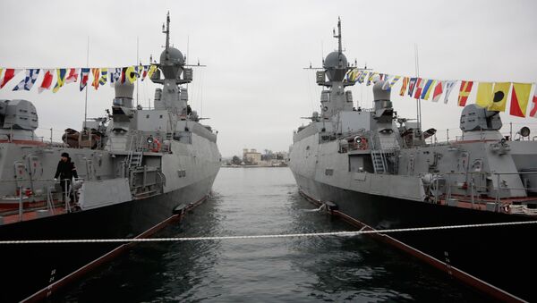 Buques lanzamisiles ligeros Zelioni Dol y Serpujov de la Flota rusa del mar Negro - Sputnik Mundo