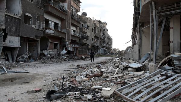 Barrios destruidos de la ciudad de Jobar, Siria (archivo) - Sputnik Mundo
