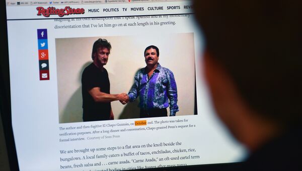 La entrevista de Sean Penn con el 'Chapo' Guzmán en el sitio web de la revista Rolling Stone - Sputnik Mundo