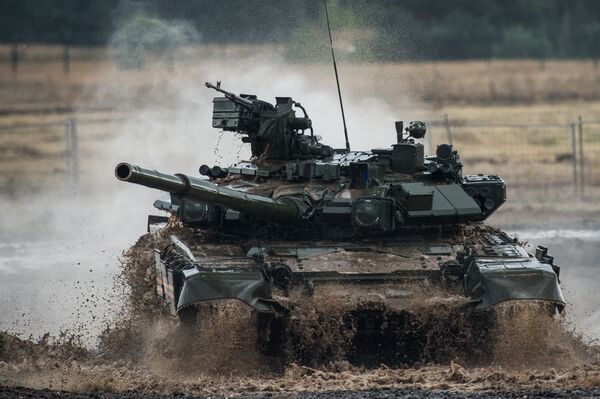El T-90: el tanque más vendido en el mercado mundial - Sputnik Mundo