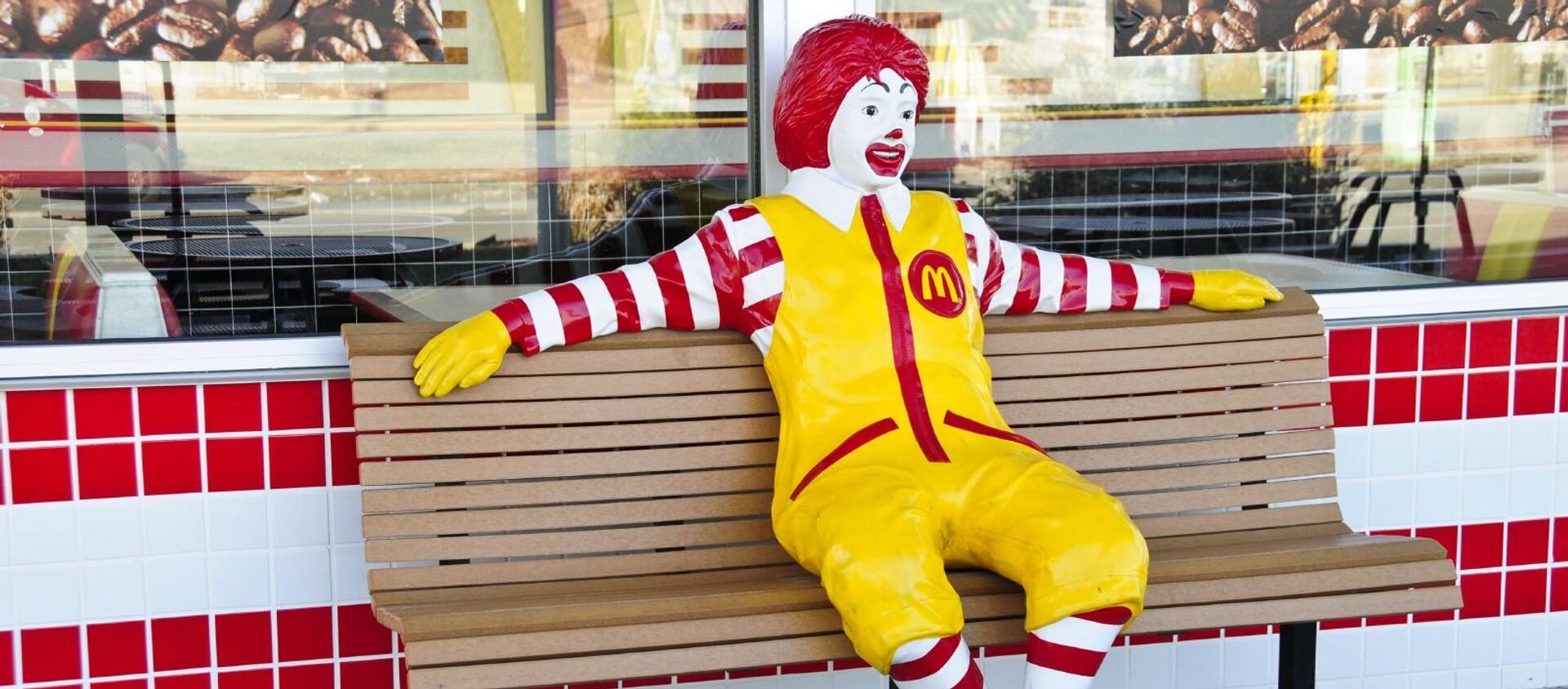 Ronald Mcdonald, mascota oficial de McDonald's - Sputnik Mundo, 1920, 16.07.2018